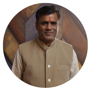 Acharya Devendra Sharma, Karmkand and Ritual Specialist – Logicsinastro